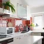 Floor In The Heart Of The 公寓