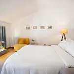 Floor In The Heart Of The *