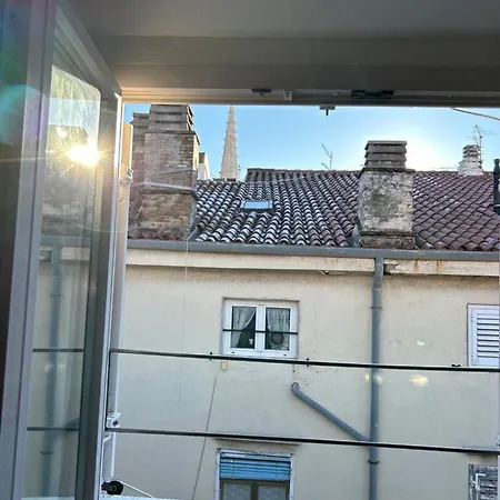 Floor In The Heart Of The *