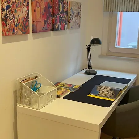 Floor In The Heart Of The شقة