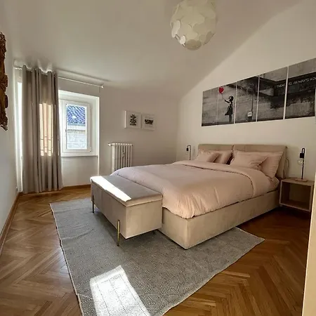 شقة Floor In The Heart Of The *