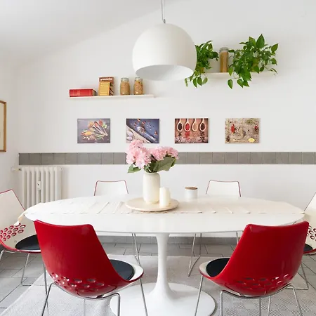 Floor In The Heart Of The