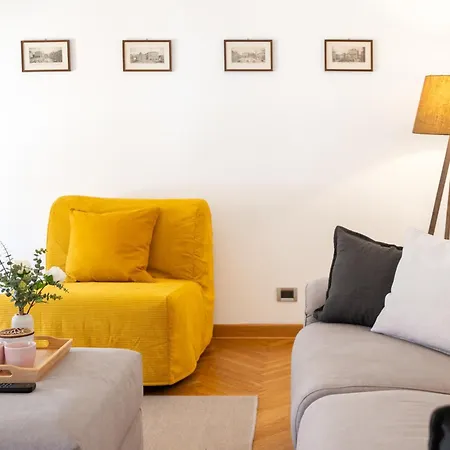 Floor In The Heart Of The * 的里雅斯特